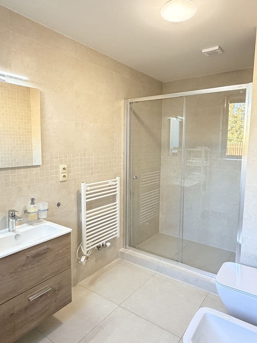 Pronájem bytu 116 m², Do Chuchle, Praha, Praha Pronájem bytu 116 m², Do Chuchle, Praha, Praha