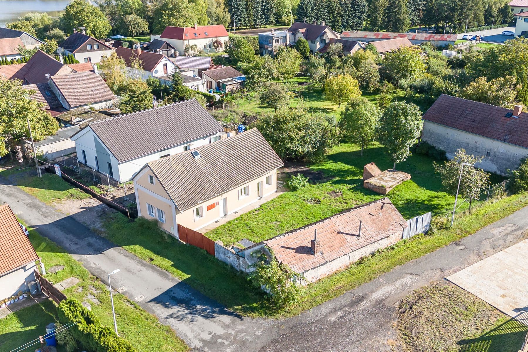 Prodej domu 80 m², pozemek 769 m², Choťovice, Středočeský kraj Prodej domu 80 m², pozemek 769 m², Choťovice, Středočeský kraj