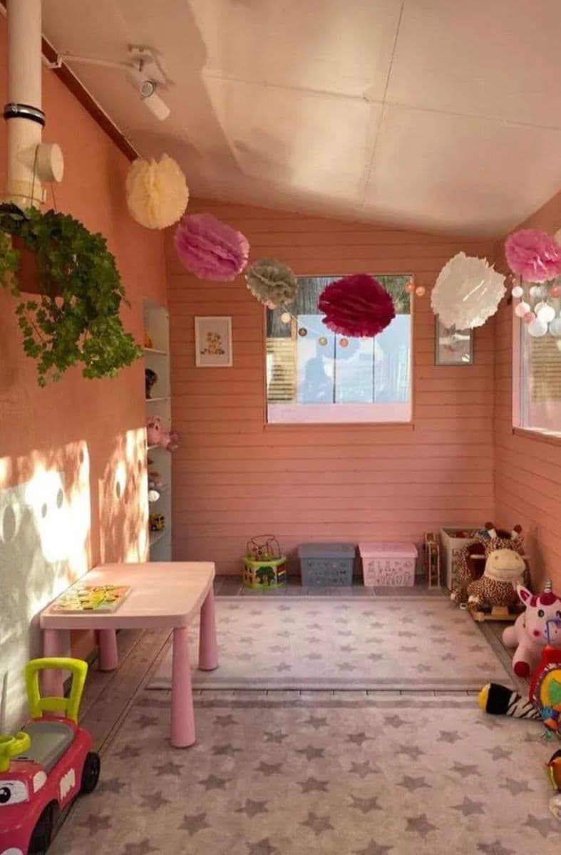 Pronájem nebytového prostoru 66 m², Tyršovo nám., Roztoky, Středočeský kraj Pronájem nebytového prostoru 66 m², Tyršovo nám., Roztoky, Středočeský kraj