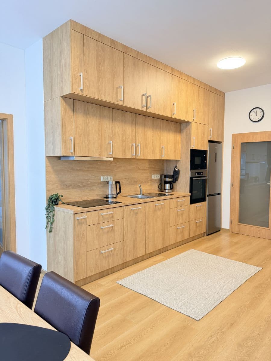 Pronájem bytu 53 m², Zbraslavská, Praha, Praha Pronájem bytu 53 m², Zbraslavská, Praha, Praha