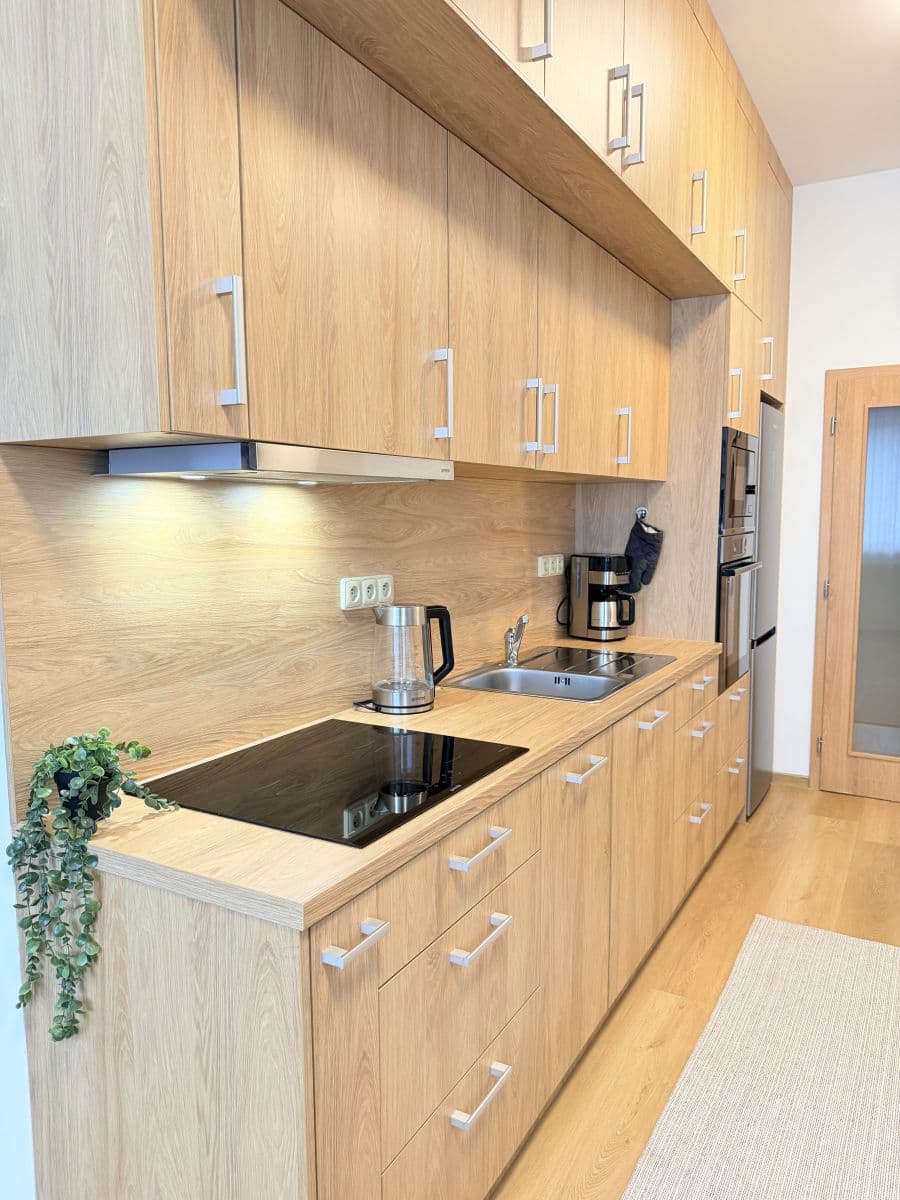 Pronájem bytu 53 m², Zbraslavská, Praha, Praha Pronájem bytu 53 m², Zbraslavská, Praha, Praha