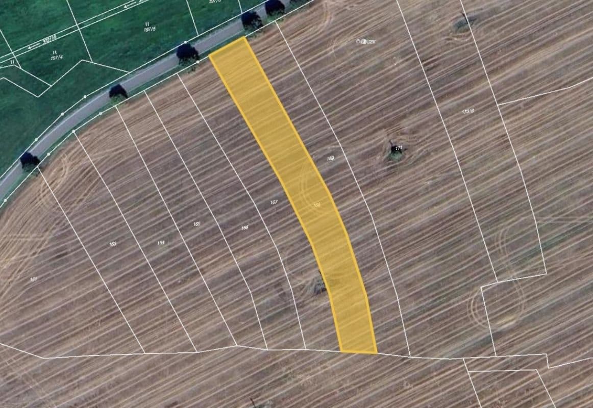 Prodej pozemku 10.992 m², Hrazany, Jihočeský kraj Prodej pozemku 10.992 m², Hrazany, Jihočeský kraj