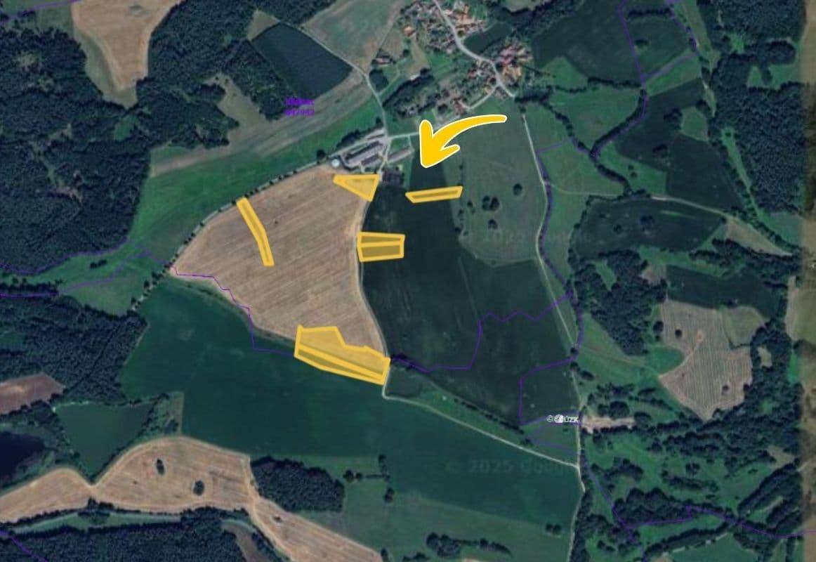 Prodej pozemku 10.992 m², Hrazany, Jihočeský kraj Prodej pozemku 10.992 m², Hrazany, Jihočeský kraj