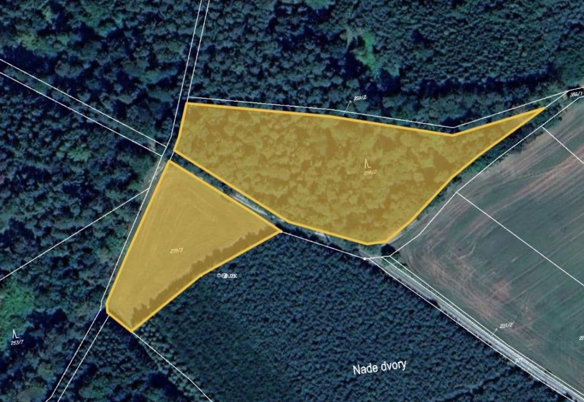 Prodej pozemku 7.381 m², Hrazany, Jihočeský kraj Prodej pozemku 7.381 m², Hrazany, Jihočeský kraj