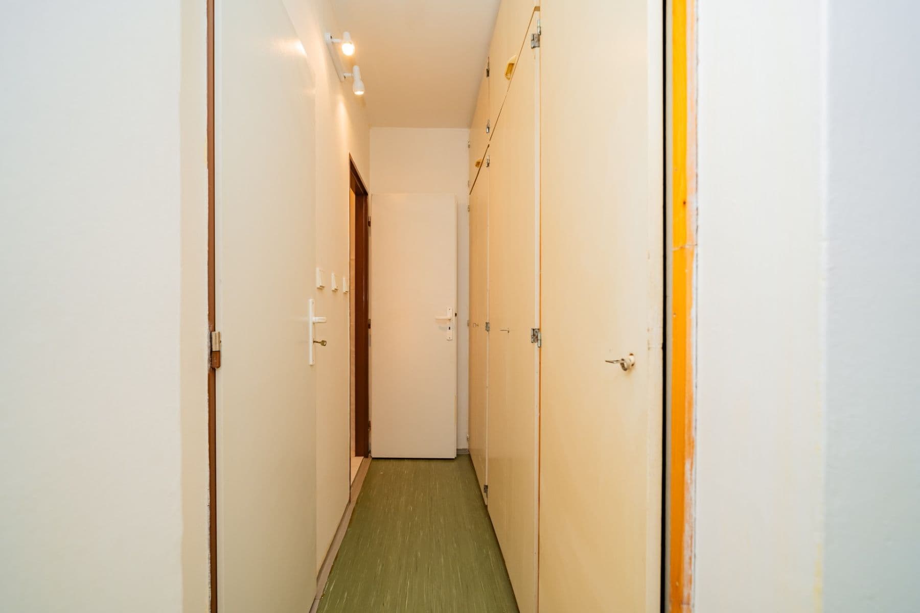 Pronájem bytu 1+1 44 m², V Podluží, Praha, Praha Pronájem bytu 1+1 44 m², V Podluží, Praha, Praha