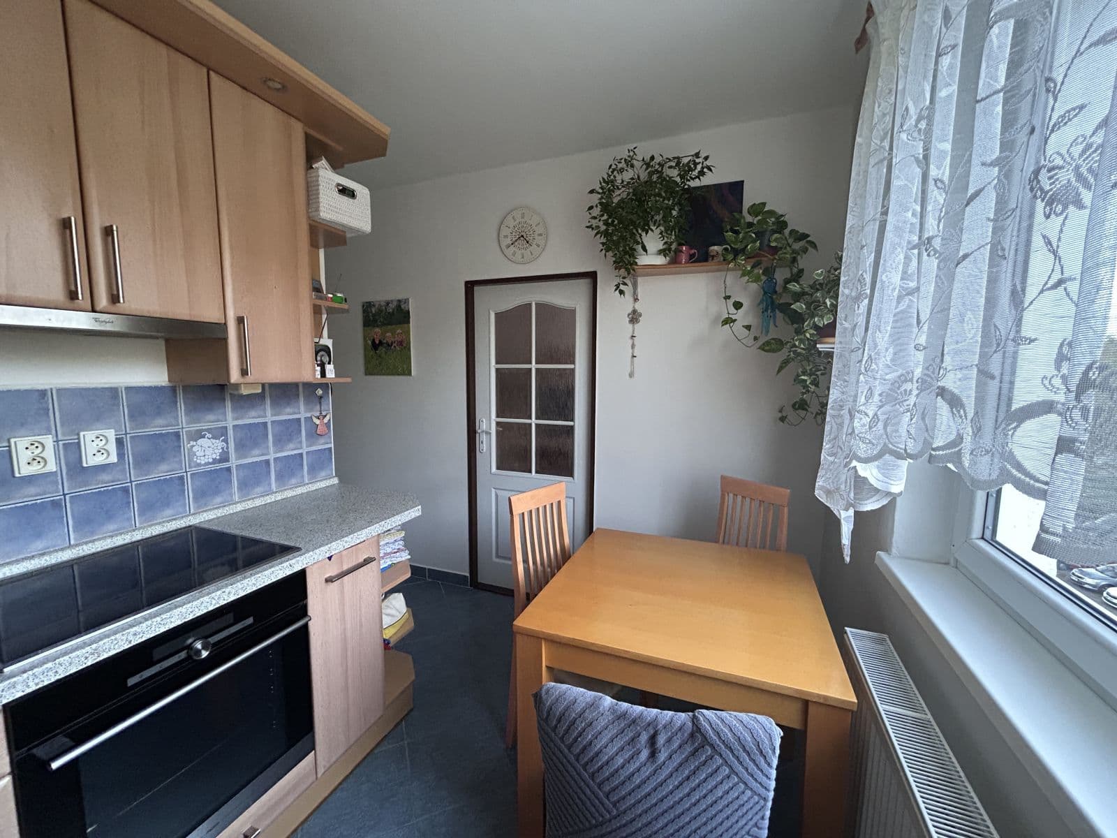 Prodej bytu 2+1 60 m², Krátká, Milovice, Středočeský kraj Prodej bytu 2+1 60 m², Krátká, Milovice, Středočeský kraj