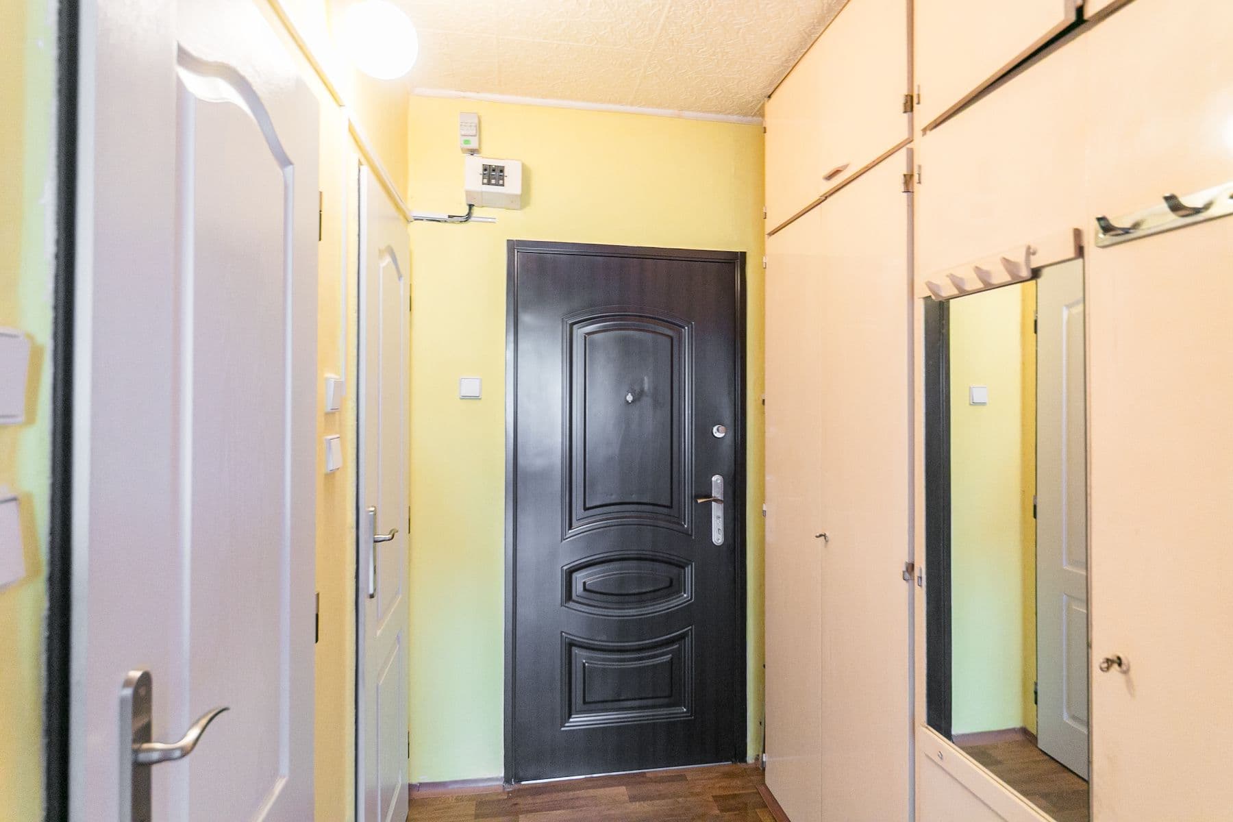 Prodej bytu 2+kk 48 m², Na Průhoně, Velvary, Středočeský kraj Prodej bytu 2+kk 48 m², Na Průhoně, Velvary, Středočeský kraj