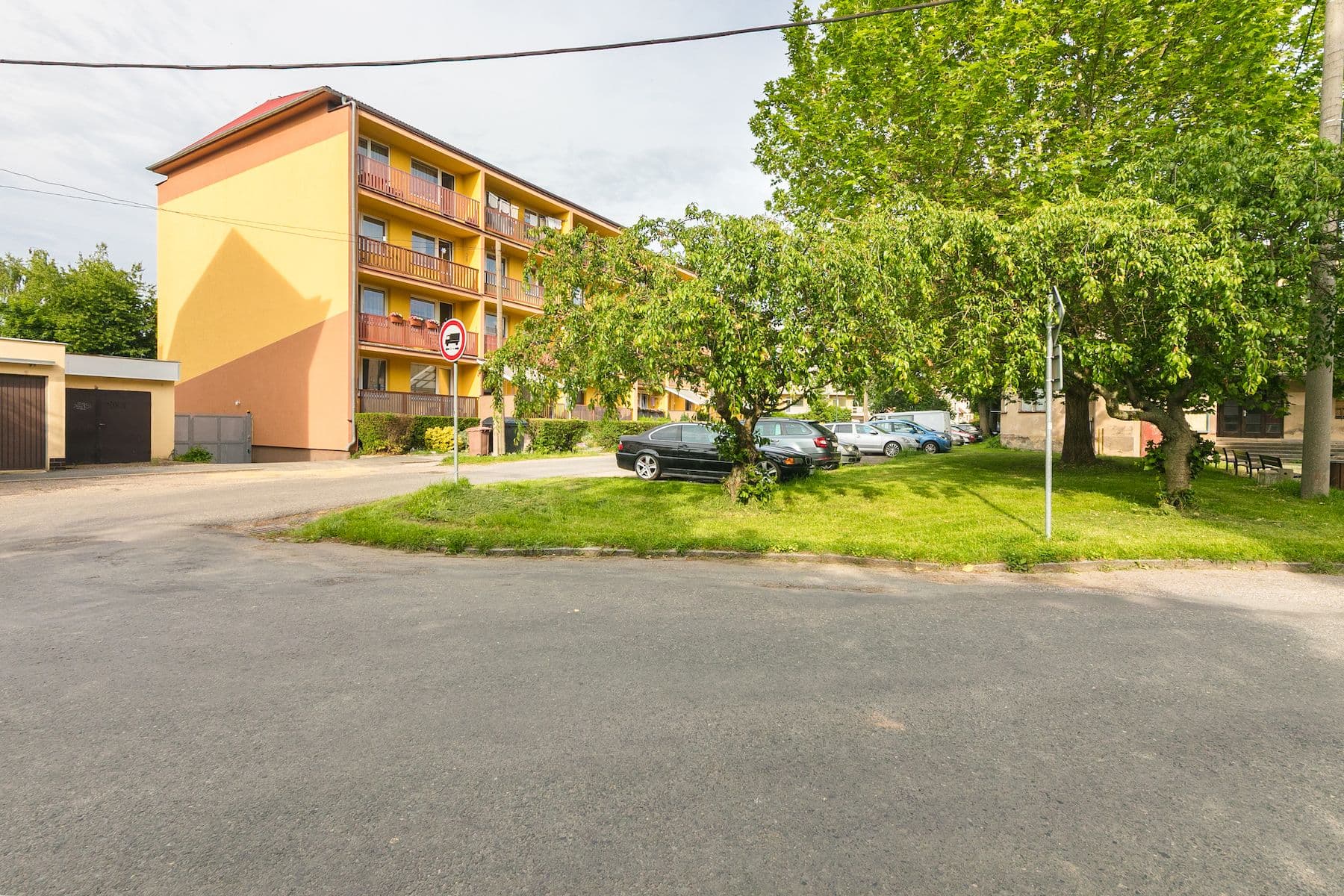 Prodej bytu 2+kk 48 m², Na Průhoně, Velvary, Středočeský kraj Prodej bytu 2+kk 48 m², Na Průhoně, Velvary, Středočeský kraj