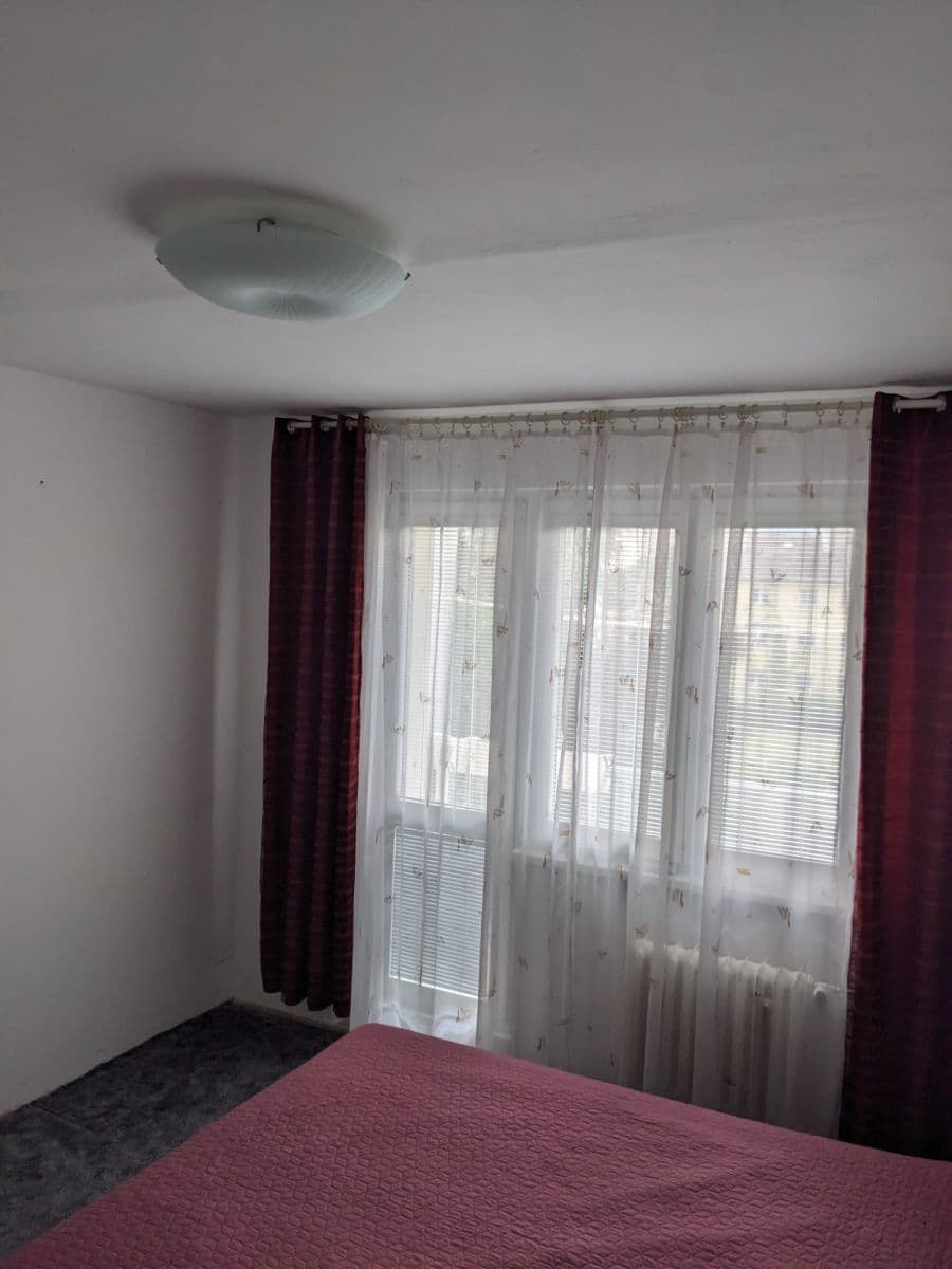 Pronájem bytu 2+1 52 m², Švermova, Beroun, Středočeský kraj Pronájem bytu 2+1 52 m², Švermova, Beroun, Středočeský kraj