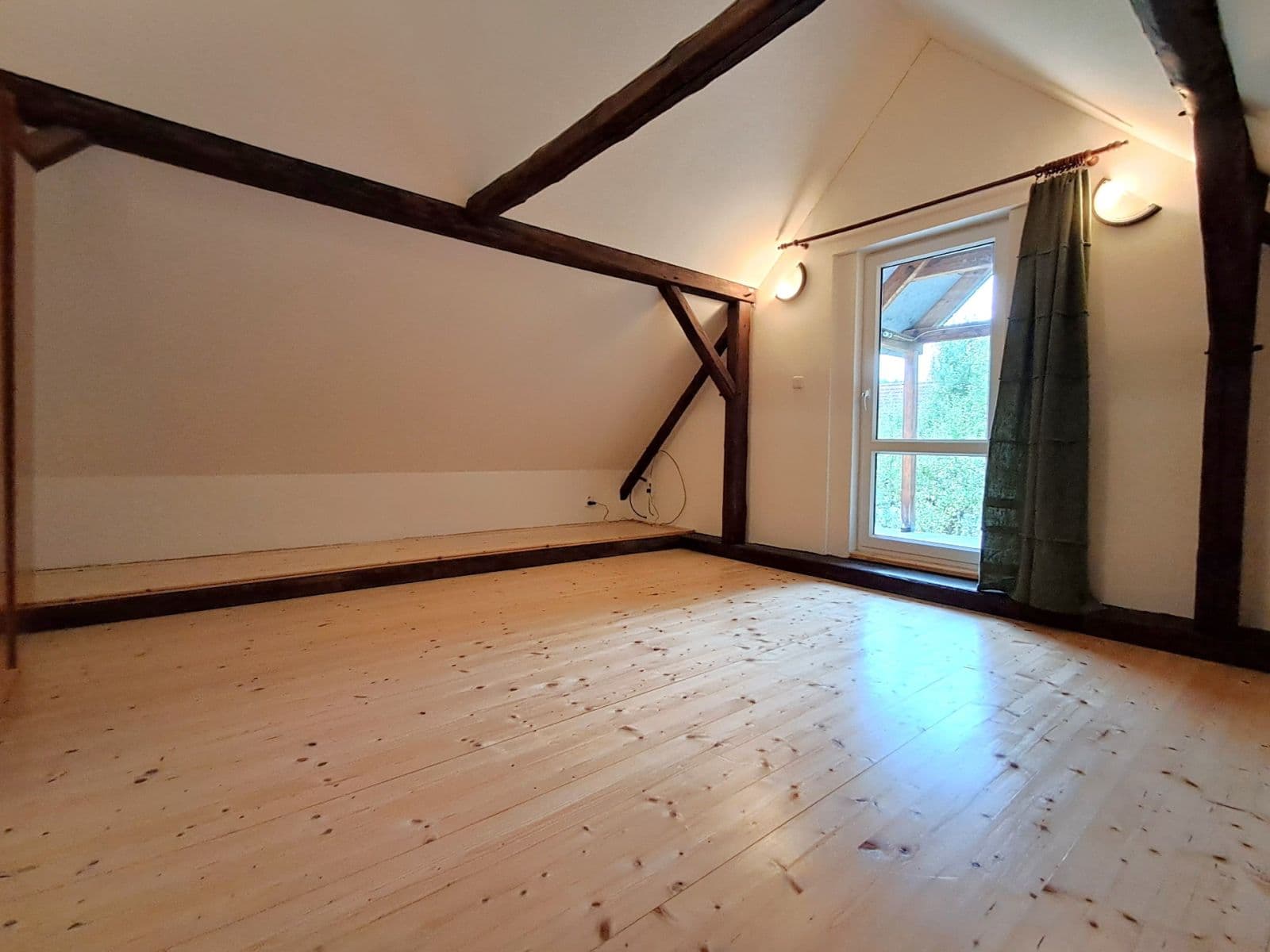 Prodej chaty, chalupy 105 m², pozemek 360 m², Vlastec, Jihočeský kraj Prodej chaty, chalupy 105 m², pozemek 360 m², Vlastec, Jihočeský kraj