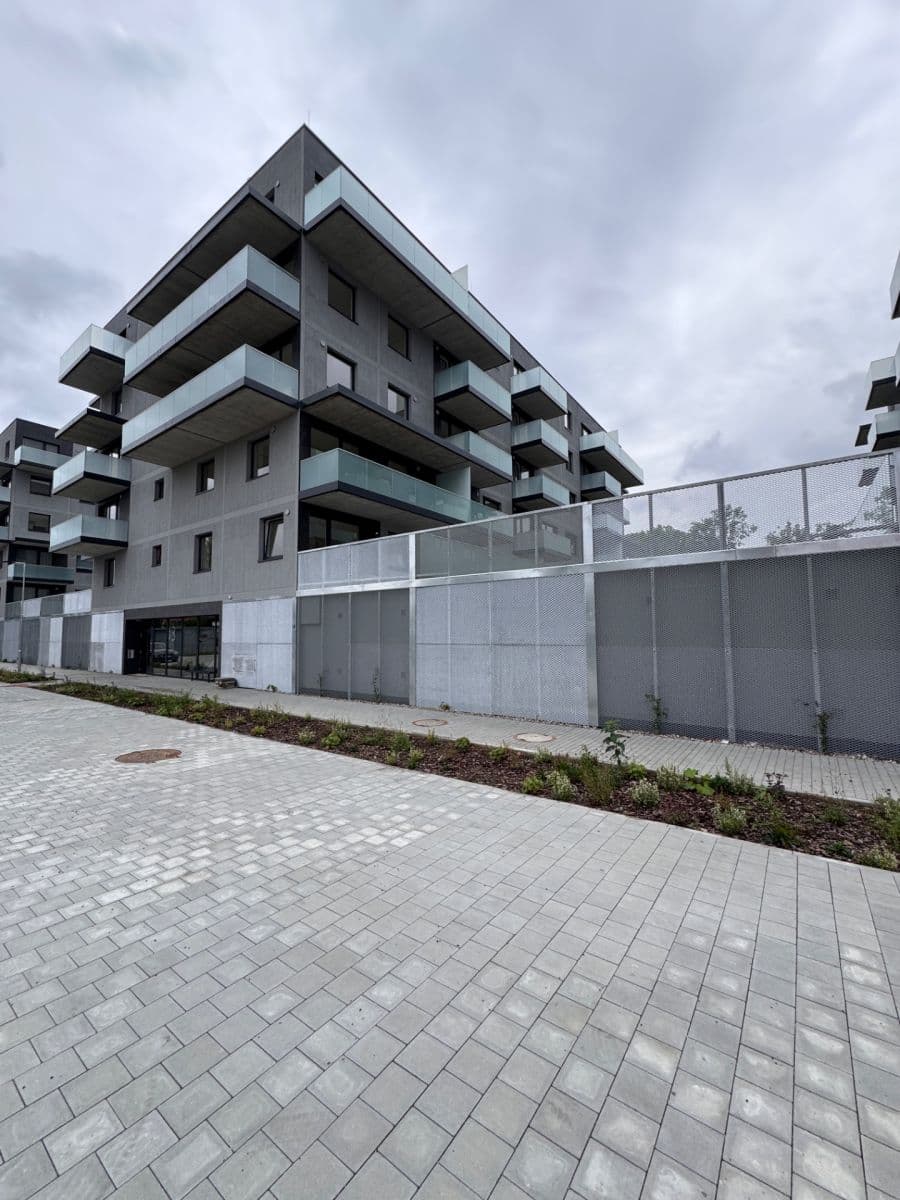 Pronájem bytu 2+kk 56 m², Čakovická, Praha, Praha Pronájem bytu 2+kk 56 m², Čakovická, Praha, Praha
