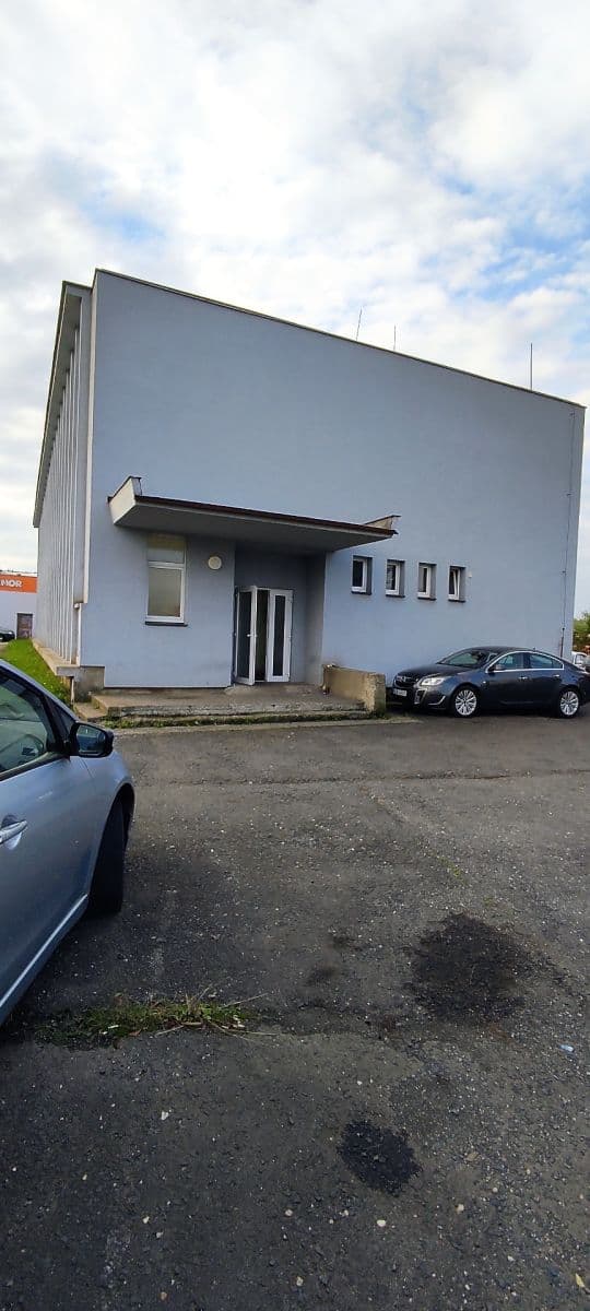 Pronájem nebytového prostoru 100 m², Pekárenská, Most, Ústecký kraj Pronájem nebytového prostoru 100 m², Pekárenská, Most, Ústecký kraj