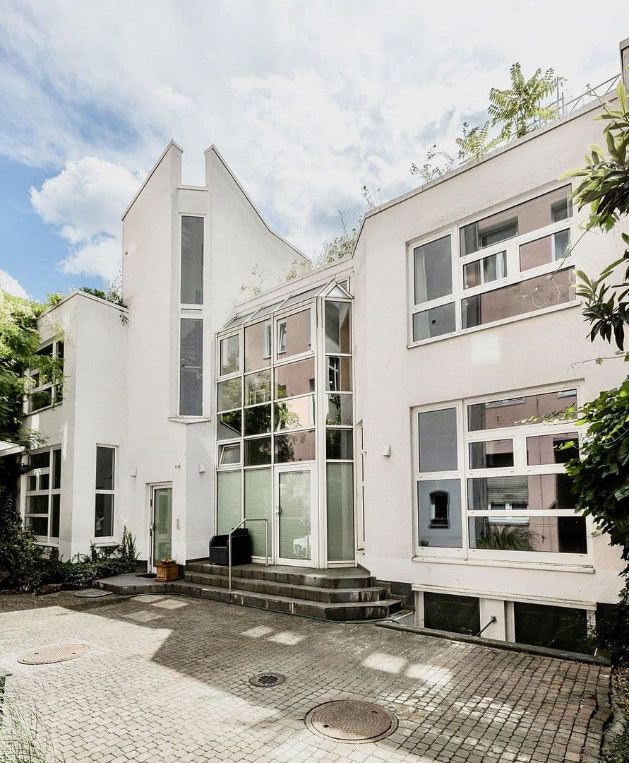 Prodej bytu 4+1 140 m², Offenbach, Hessen Prodej bytu 4+1 140 m², Offenbach, Hessen