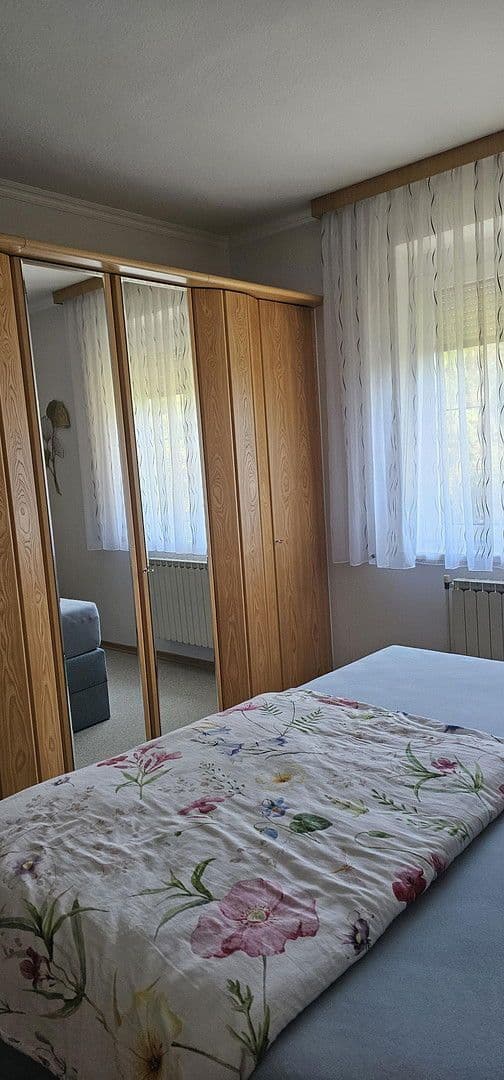 Prodej domu 120 m², pozemek 897 m², Wiener Neustadt, Dolní Rakousko Prodej domu 120 m², pozemek 897 m², Wiener Neustadt, Dolní Rakousko