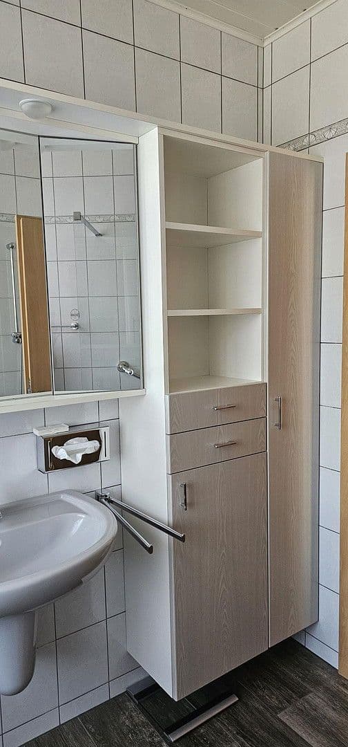 Prodej domu 120 m², pozemek 897 m², Wiener Neustadt, Dolní Rakousko Prodej domu 120 m², pozemek 897 m², Wiener Neustadt, Dolní Rakousko