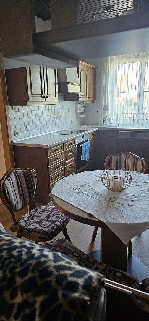 Prodej domu 120 m², pozemek 897 m², Wiener Neustadt, Dolní Rakousko Prodej domu 120 m², pozemek 897 m², Wiener Neustadt, Dolní Rakousko