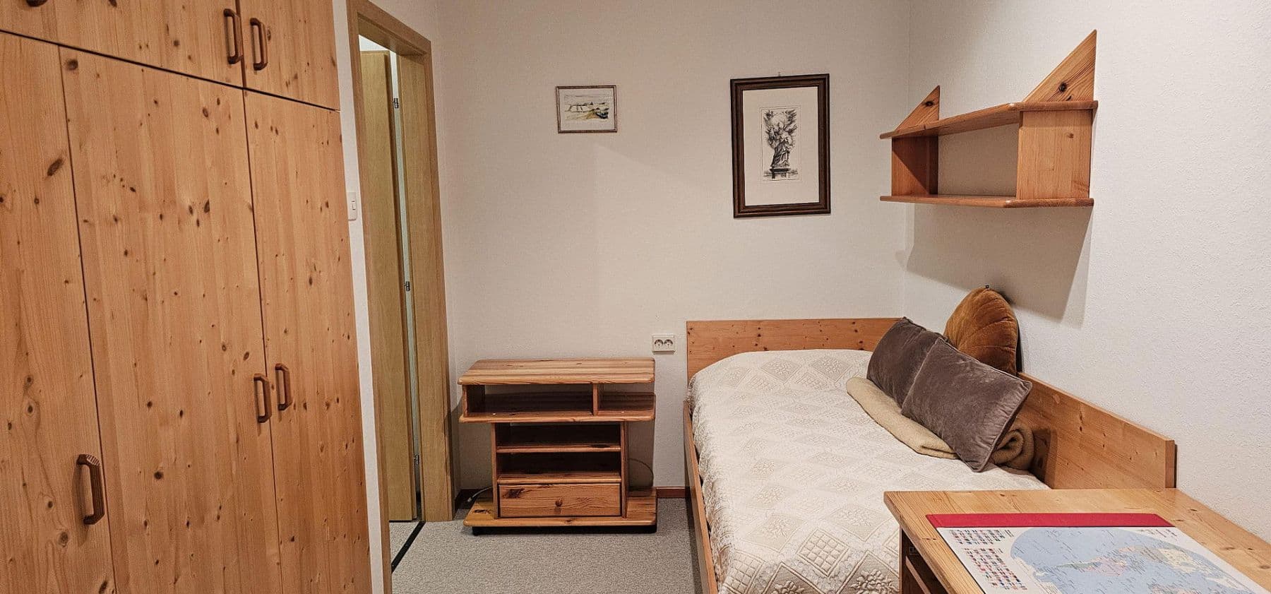 Prodej domu 120 m², pozemek 897 m², Wiener Neustadt, Dolní Rakousko Prodej domu 120 m², pozemek 897 m², Wiener Neustadt, Dolní Rakousko