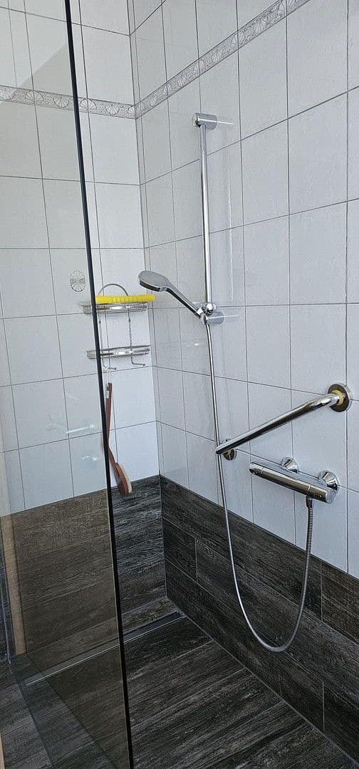 Prodej domu 120 m², pozemek 897 m², Wiener Neustadt, Dolní Rakousko Prodej domu 120 m², pozemek 897 m², Wiener Neustadt, Dolní Rakousko