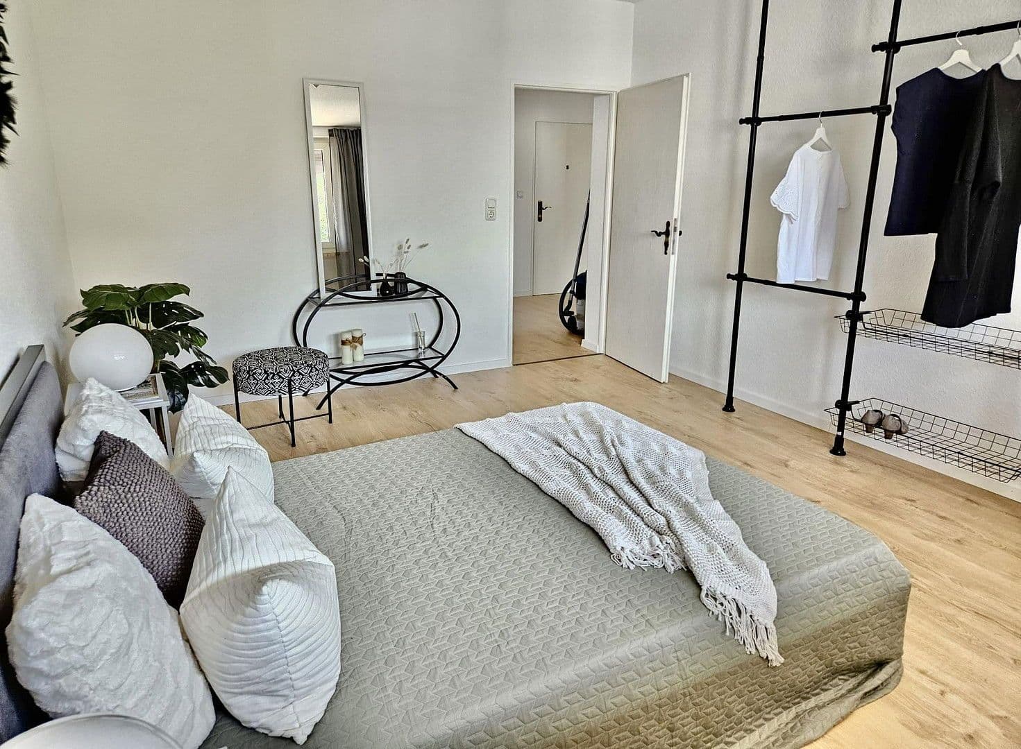 Prodej bytu 2+1 61 m², Frankfurt, Hessen Prodej bytu 2+1 61 m², Frankfurt, Hessen