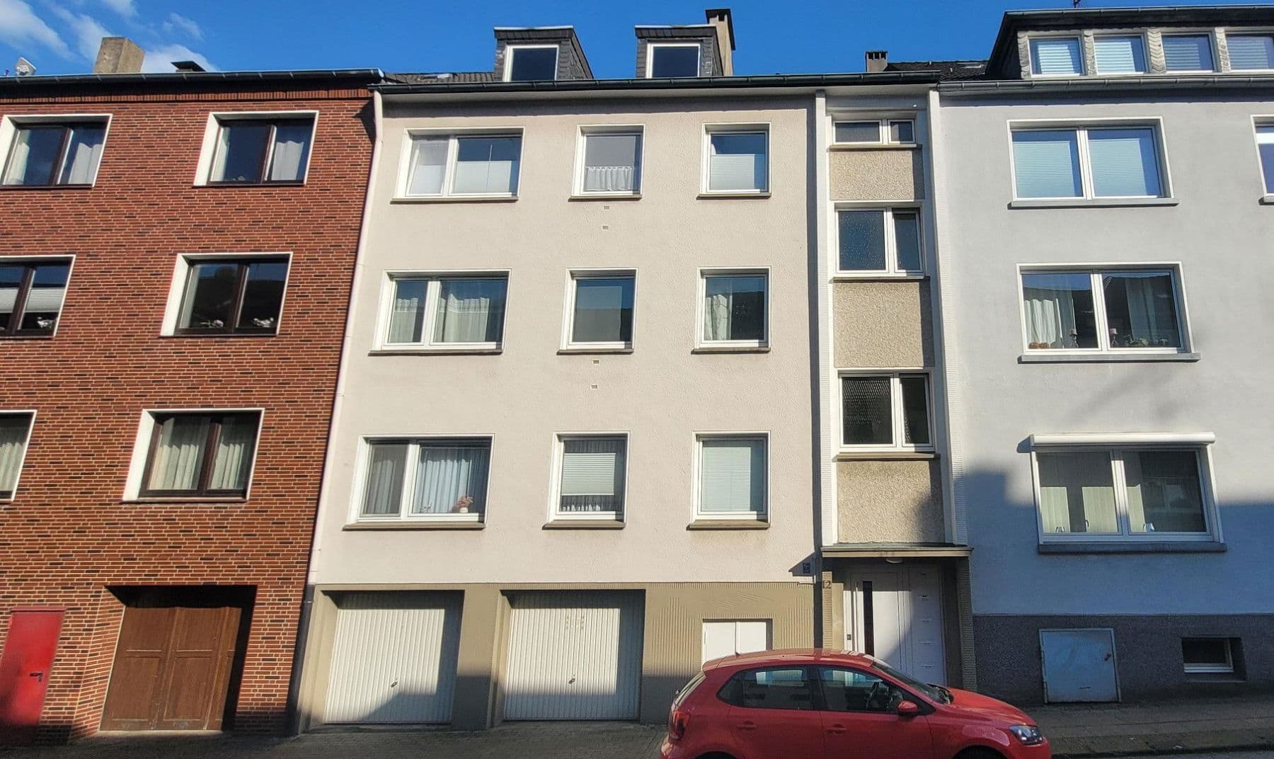 Prodej domu 308 m², pozemek 265 m², Virgiliastraße 12, Essen, Severní Porýní-Vestfálsko Prodej domu 308 m², pozemek 265 m², Virgiliastraße 12, Essen, Severní Porýní-Vestfálsko