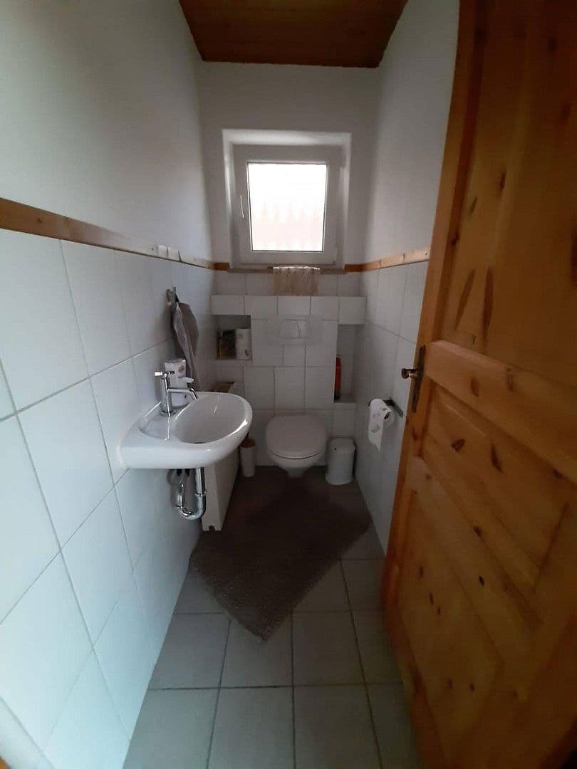 Prodej domu 250 m², pozemek 870 m², Leimersheim, Porýní-Falc Prodej domu 250 m², pozemek 870 m², Leimersheim, Porýní-Falc