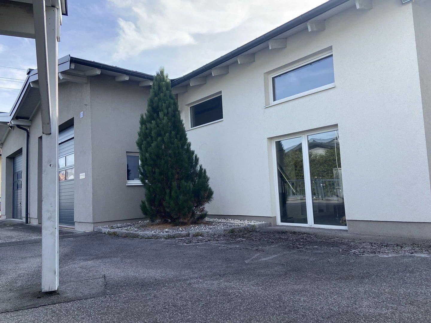 Prodej nebytového prostoru 500 m², Am Römerfeld 6, Hof bei Salzburg, Salcbursko Prodej nebytového prostoru 500 m², Am Römerfeld 6, Hof bei Salzburg, Salcbursko