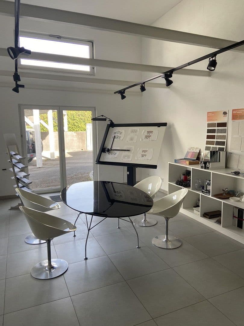 Prodej nebytového prostoru 500 m², Am Römerfeld 6, Hof bei Salzburg, Salcbursko Prodej nebytového prostoru 500 m², Am Römerfeld 6, Hof bei Salzburg, Salcbursko