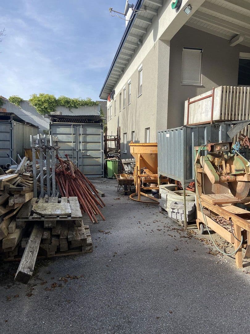 Prodej nebytového prostoru 500 m², Am Römerfeld 6, Hof bei Salzburg, Salcbursko Prodej nebytového prostoru 500 m², Am Römerfeld 6, Hof bei Salzburg, Salcbursko