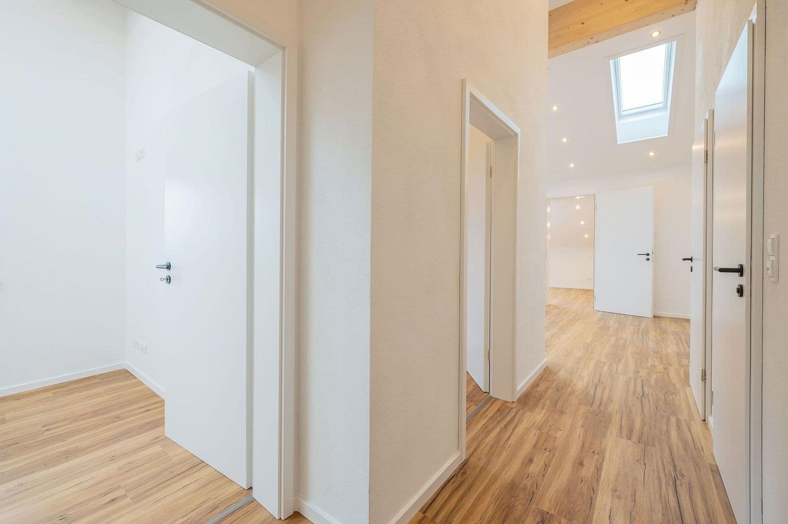Pronájem bytu 4+1 74 m², Hutthurm, Bavorsko Pronájem bytu 4+1 74 m², Hutthurm, Bavorsko