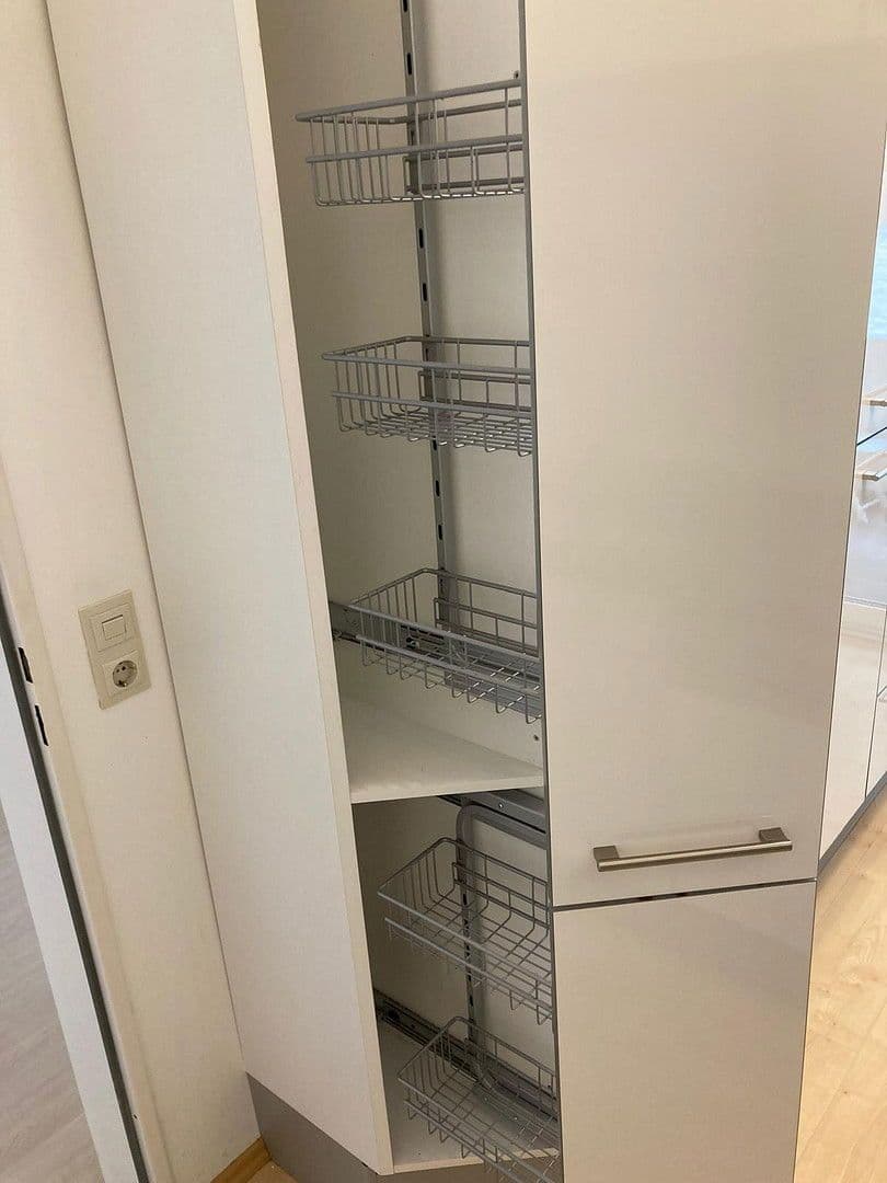 Pronájem bytu 4+1 120 m², Wurmbergstraße 13, Sindelfingen, Bádensko-Württembersko Pronájem bytu 4+1 120 m², Wurmbergstraße 13, Sindelfingen, Bádensko-Württembersko