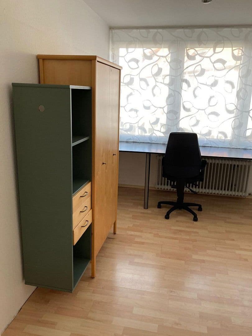 Pronájem bytu 4+1 120 m², Wurmbergstraße 13, Sindelfingen, Bádensko-Württembersko Pronájem bytu 4+1 120 m², Wurmbergstraße 13, Sindelfingen, Bádensko-Württembersko