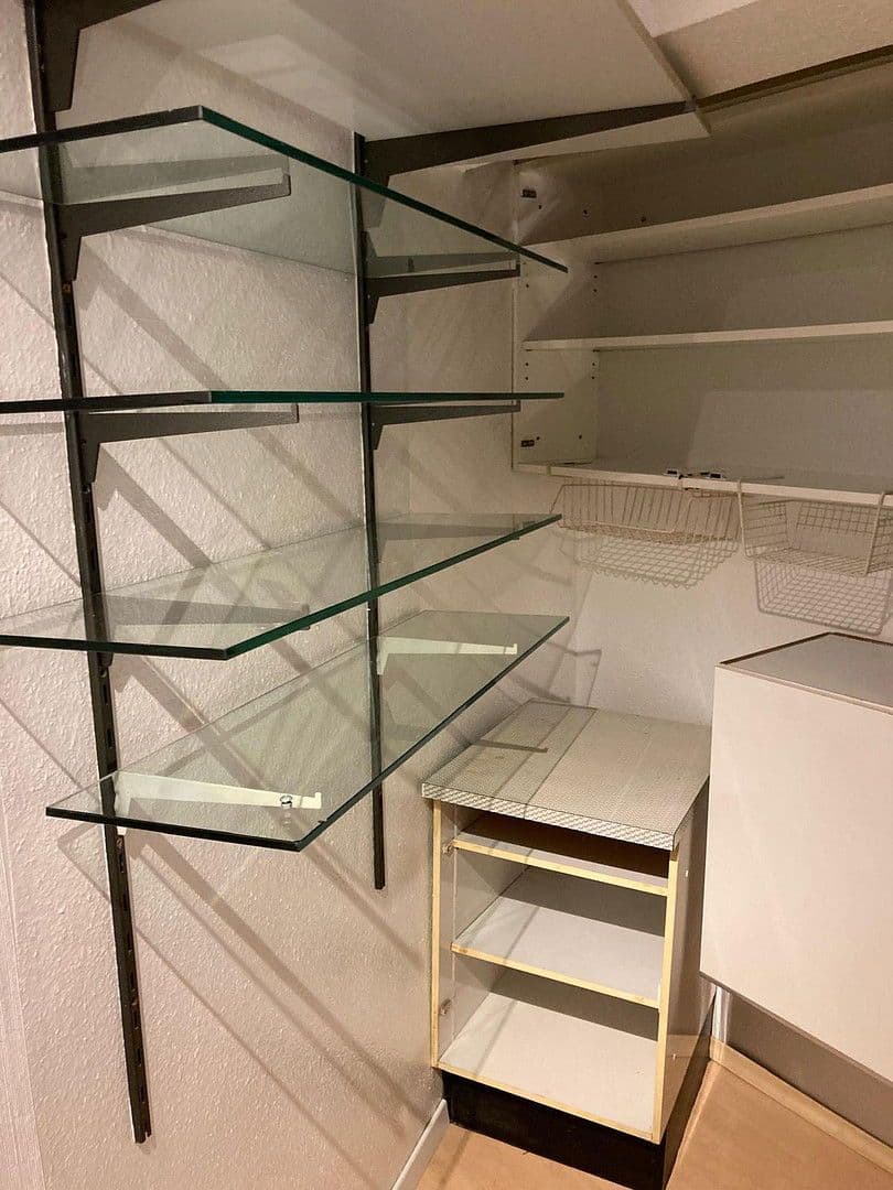 Pronájem bytu 4+1 120 m², Wurmbergstraße 13, Sindelfingen, Bádensko-Württembersko Pronájem bytu 4+1 120 m², Wurmbergstraße 13, Sindelfingen, Bádensko-Württembersko
