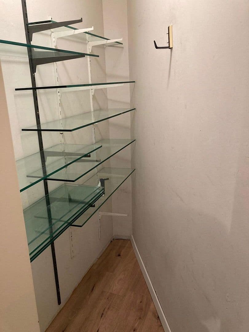 Pronájem bytu 4+1 120 m², Wurmbergstraße 13, Sindelfingen, Bádensko-Württembersko Pronájem bytu 4+1 120 m², Wurmbergstraße 13, Sindelfingen, Bádensko-Württembersko