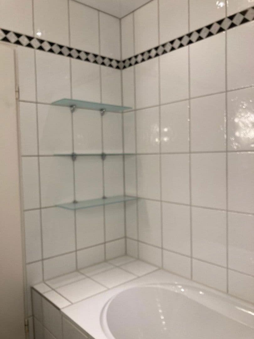 Pronájem bytu 4+1 120 m², Wurmbergstraße 13, Sindelfingen, Bádensko-Württembersko Pronájem bytu 4+1 120 m², Wurmbergstraße 13, Sindelfingen, Bádensko-Württembersko