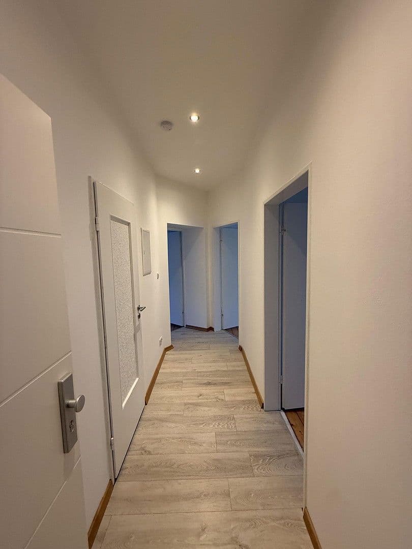 Pronájem bytu 3+1 60 m², Kassel, Hessen Pronájem bytu 3+1 60 m², Kassel, Hessen