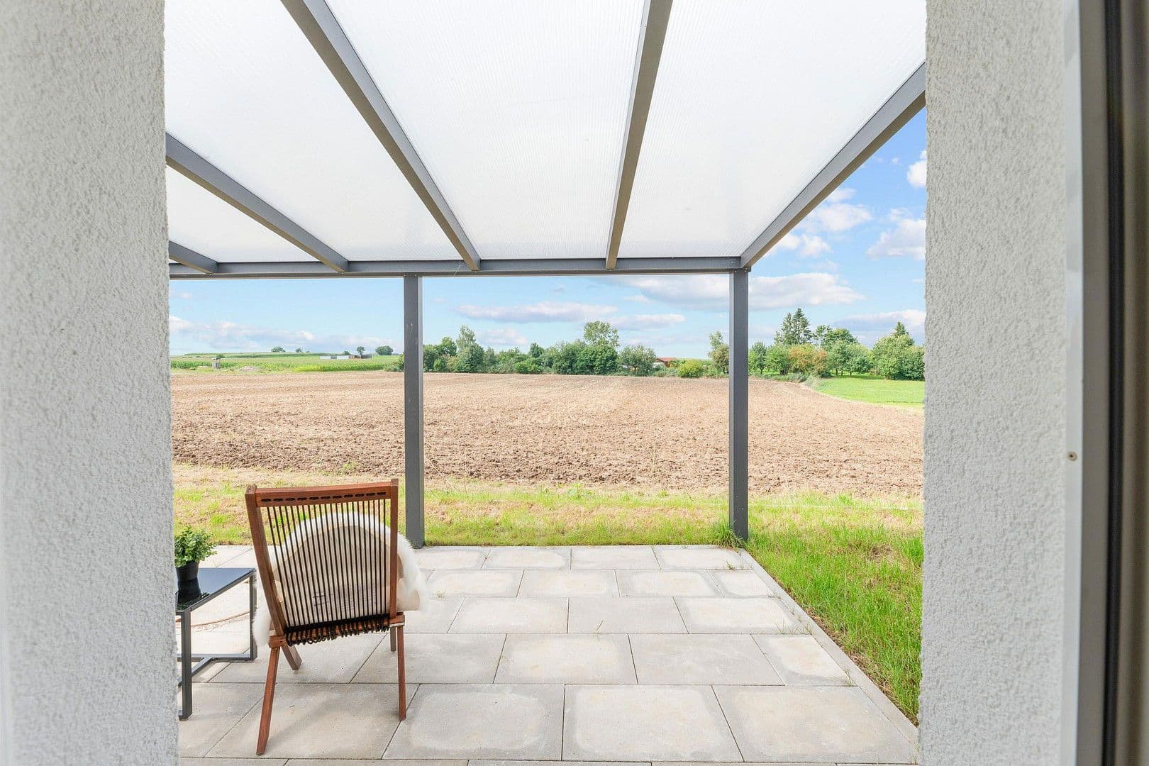 Prodej domu 133 m², pozemek 228 m², Pfaffenhofen an der Roth, Bavorsko Prodej domu 133 m², pozemek 228 m², Pfaffenhofen an der Roth, Bavorsko