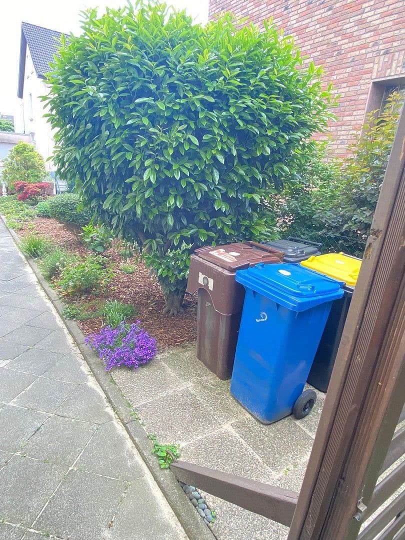 Prodej domu 130 m², pozemek 291 m², Falkenstr. 9, Mönchengladbach, Severní Porýní-Vestfálsko Prodej domu 130 m², pozemek 291 m², Falkenstr. 9, Mönchengladbach, Severní Porýní-Vestfálsko