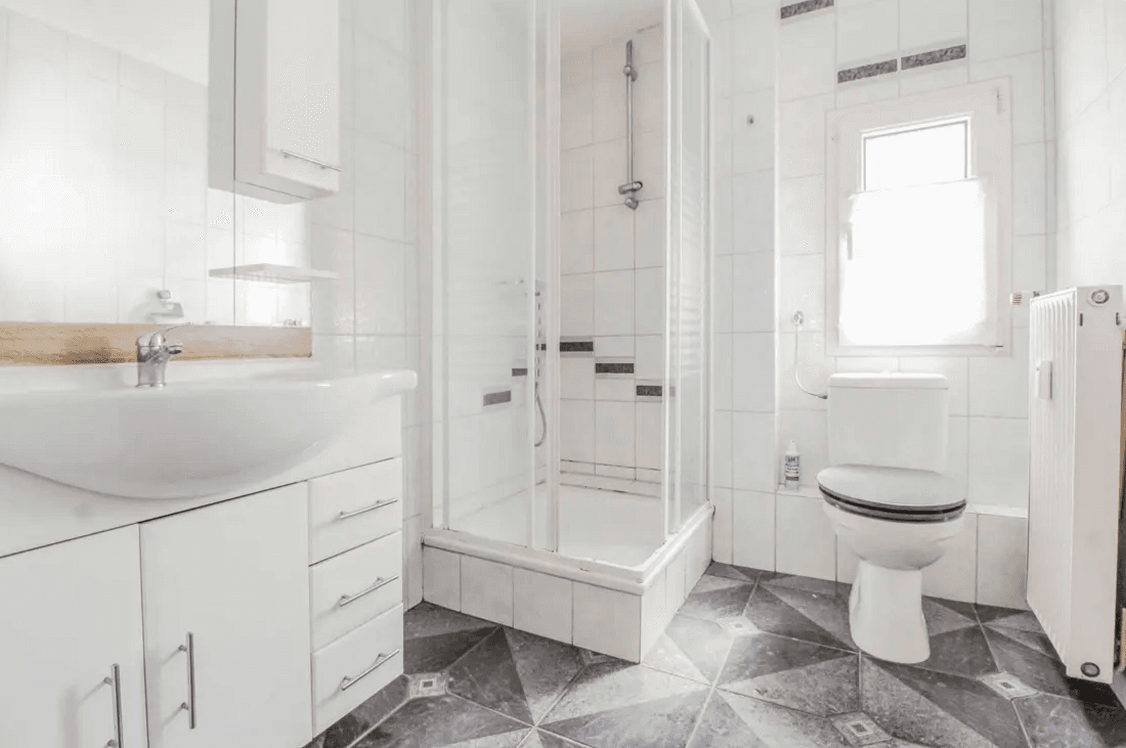 Pronájem bytu 3+1 74 m², Schemmstr. 8, Ennepetal, Severní Porýní-Vestfálsko Pronájem bytu 3+1 74 m², Schemmstr. 8, Ennepetal, Severní Porýní-Vestfálsko