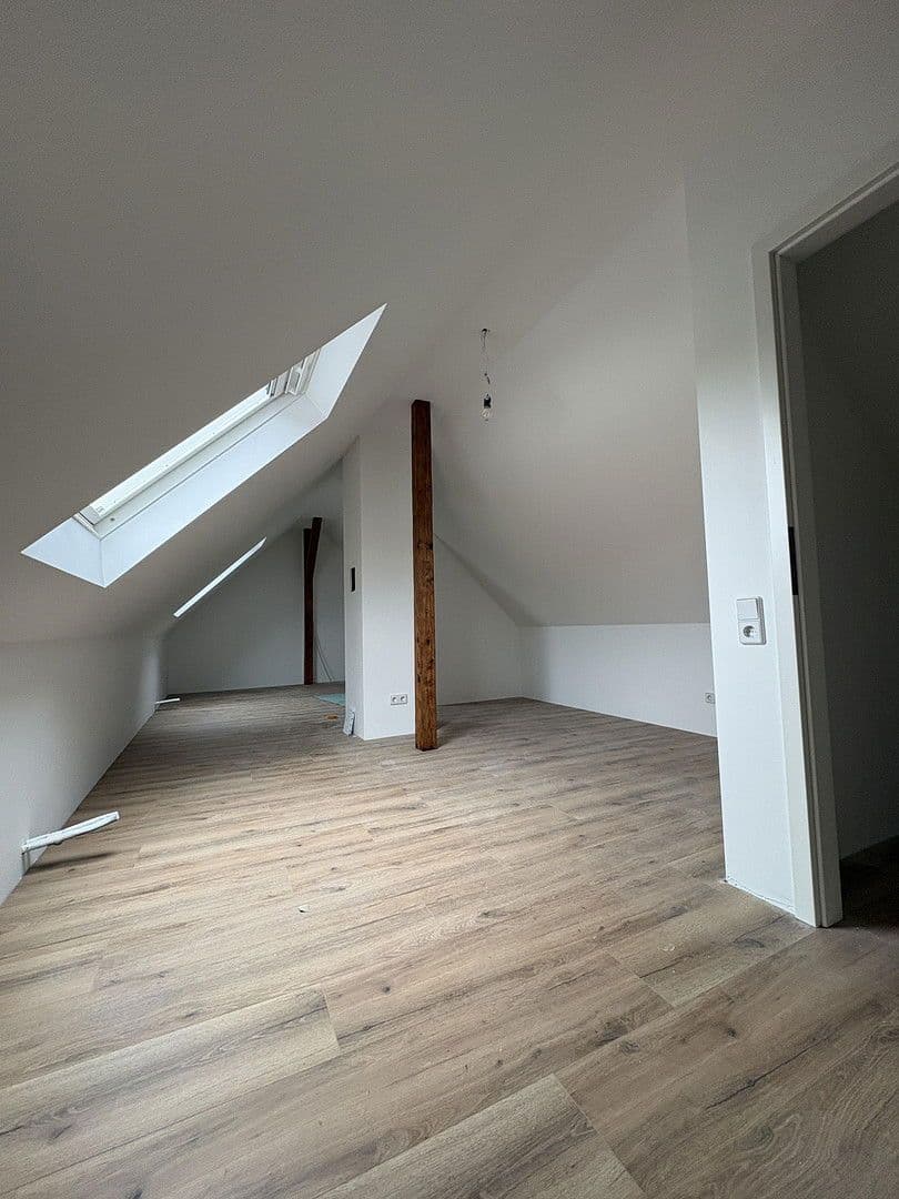 Pronájem bytu 5+kk 129 m², Feilbingert, Porýní-Falc Pronájem bytu 5+kk 129 m², Feilbingert, Porýní-Falc