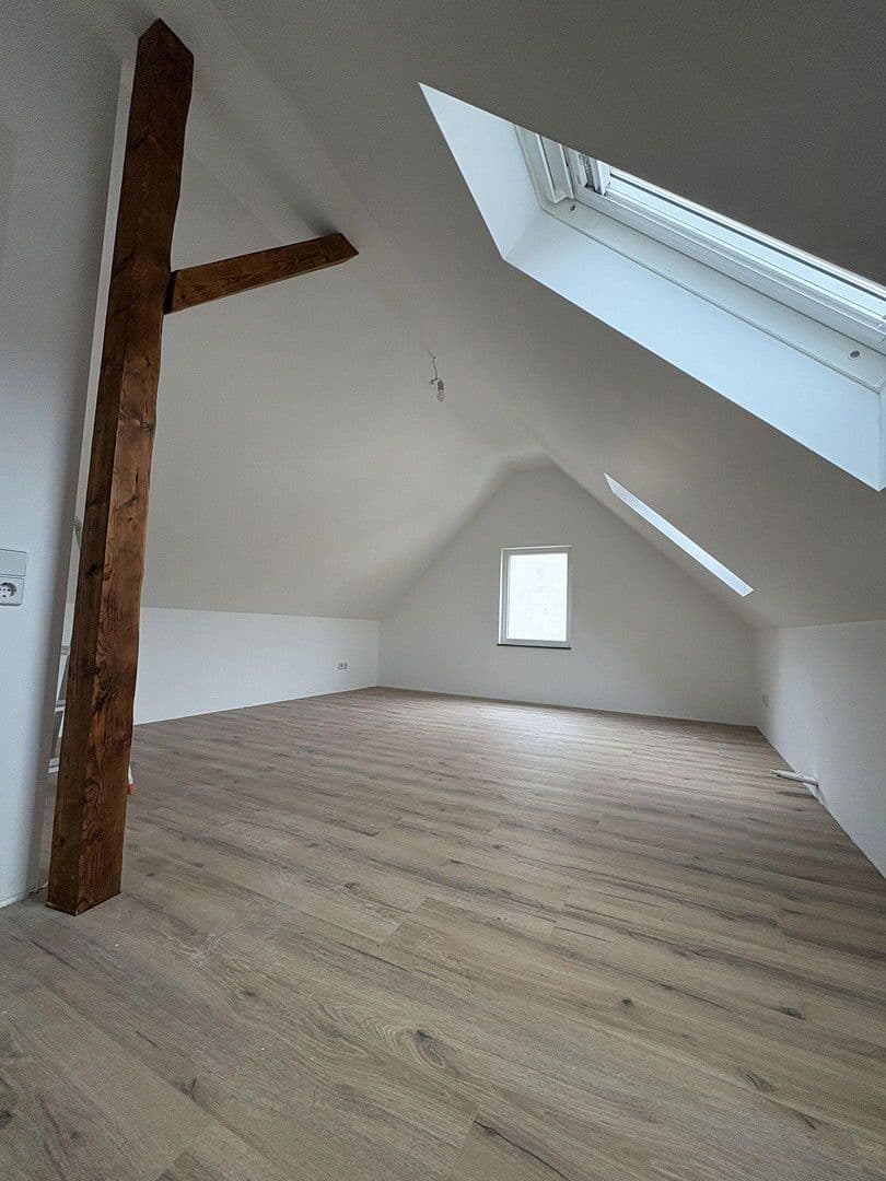 Pronájem bytu 5+kk 129 m², Feilbingert, Porýní-Falc Pronájem bytu 5+kk 129 m², Feilbingert, Porýní-Falc