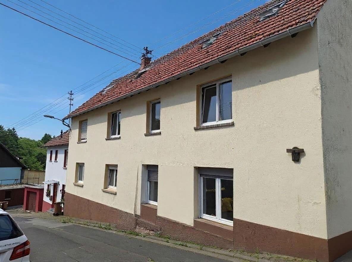 Pronájem bytu 5+kk 129 m², Feilbingert, Porýní-Falc Pronájem bytu 5+kk 129 m², Feilbingert, Porýní-Falc