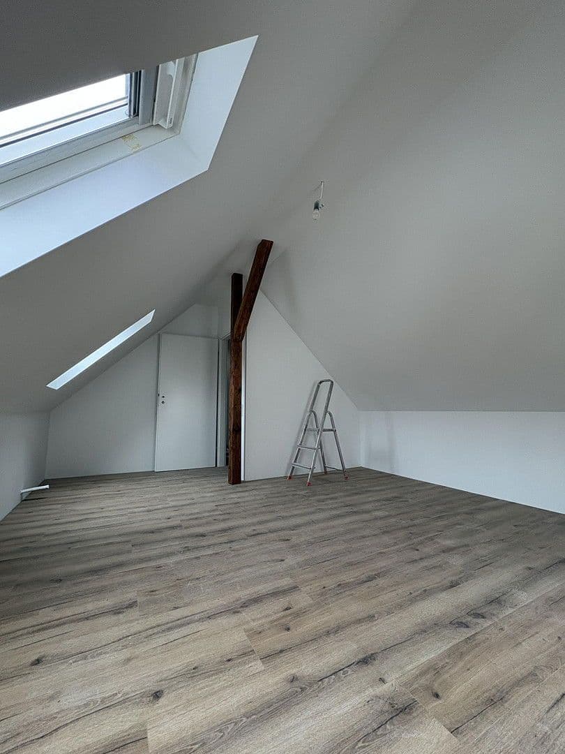 Pronájem bytu 5+kk 129 m², Feilbingert, Porýní-Falc Pronájem bytu 5+kk 129 m², Feilbingert, Porýní-Falc