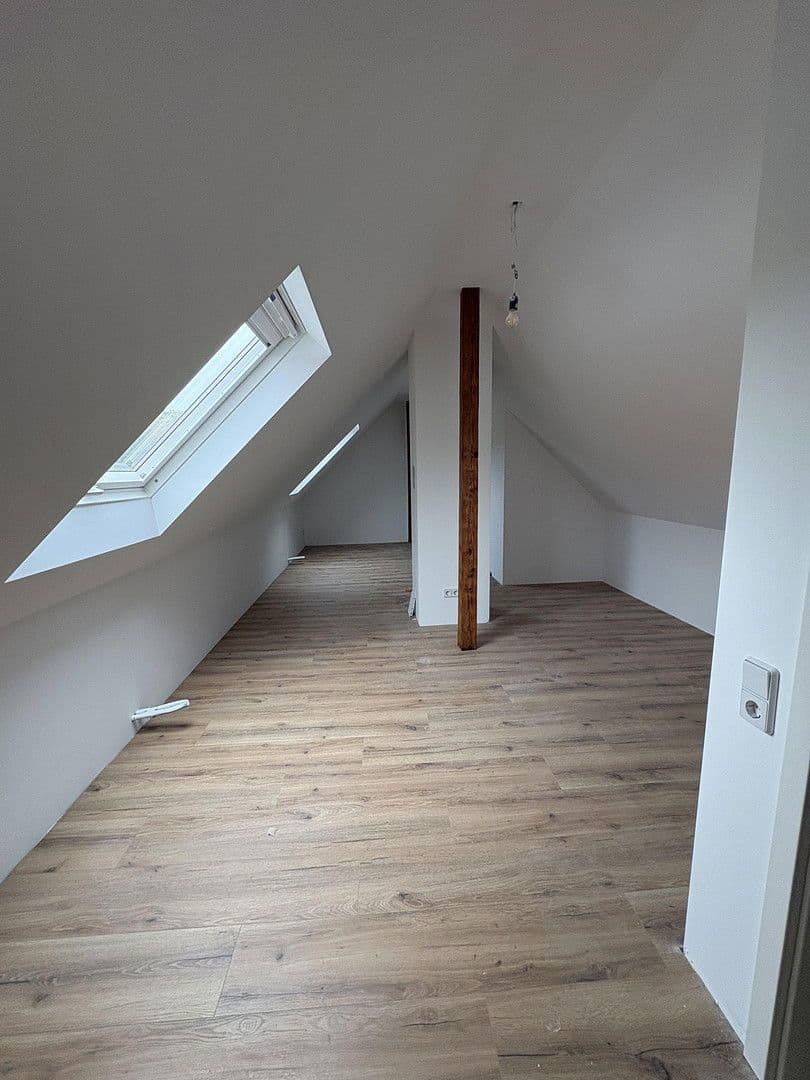 Pronájem bytu 5+kk 129 m², Feilbingert, Porýní-Falc Pronájem bytu 5+kk 129 m², Feilbingert, Porýní-Falc