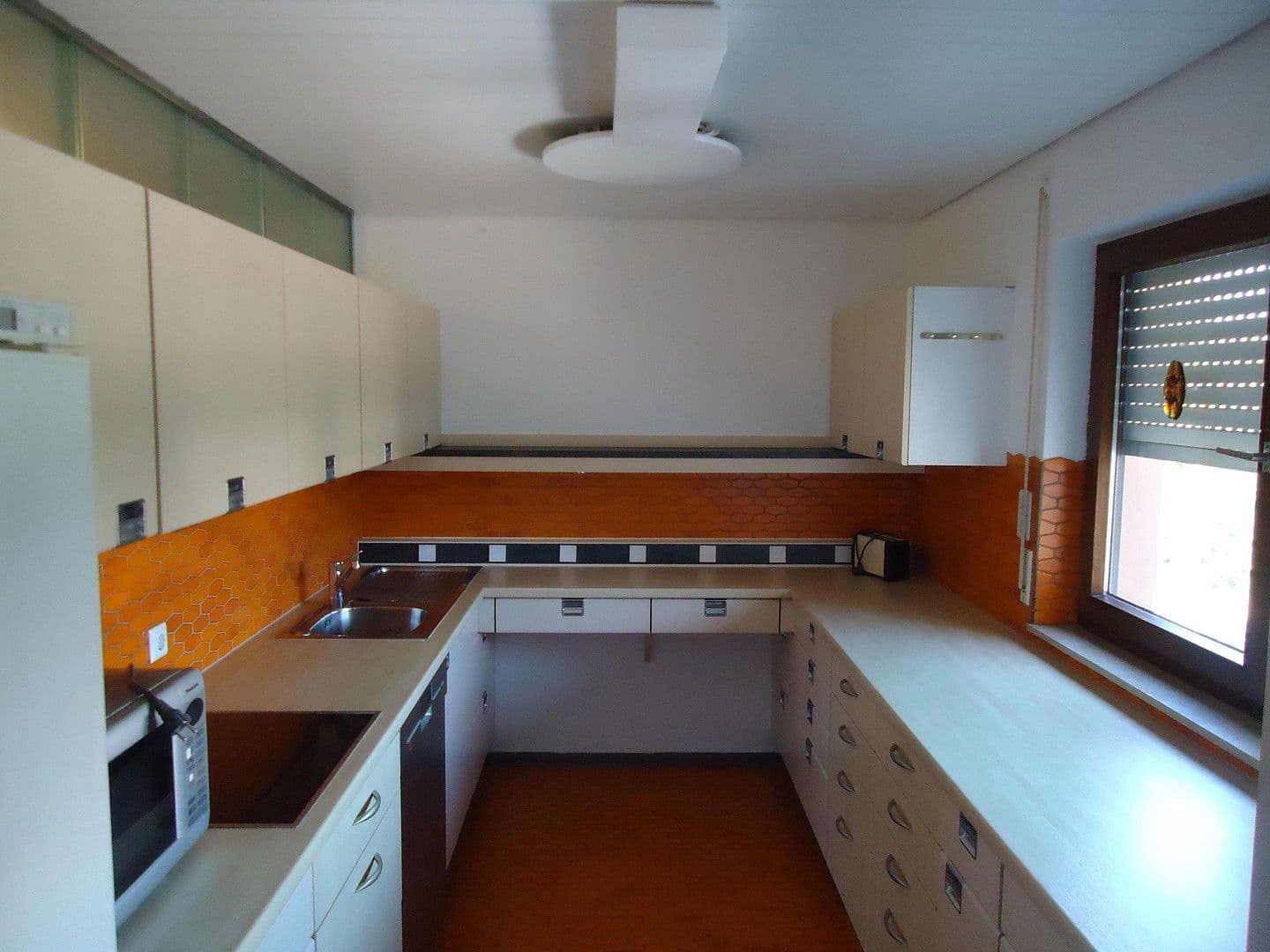 Pronájem bytu 4+kk 110 m², Sindelfingen, Bádensko-Württembersko Pronájem bytu 4+kk 110 m², Sindelfingen, Bádensko-Württembersko