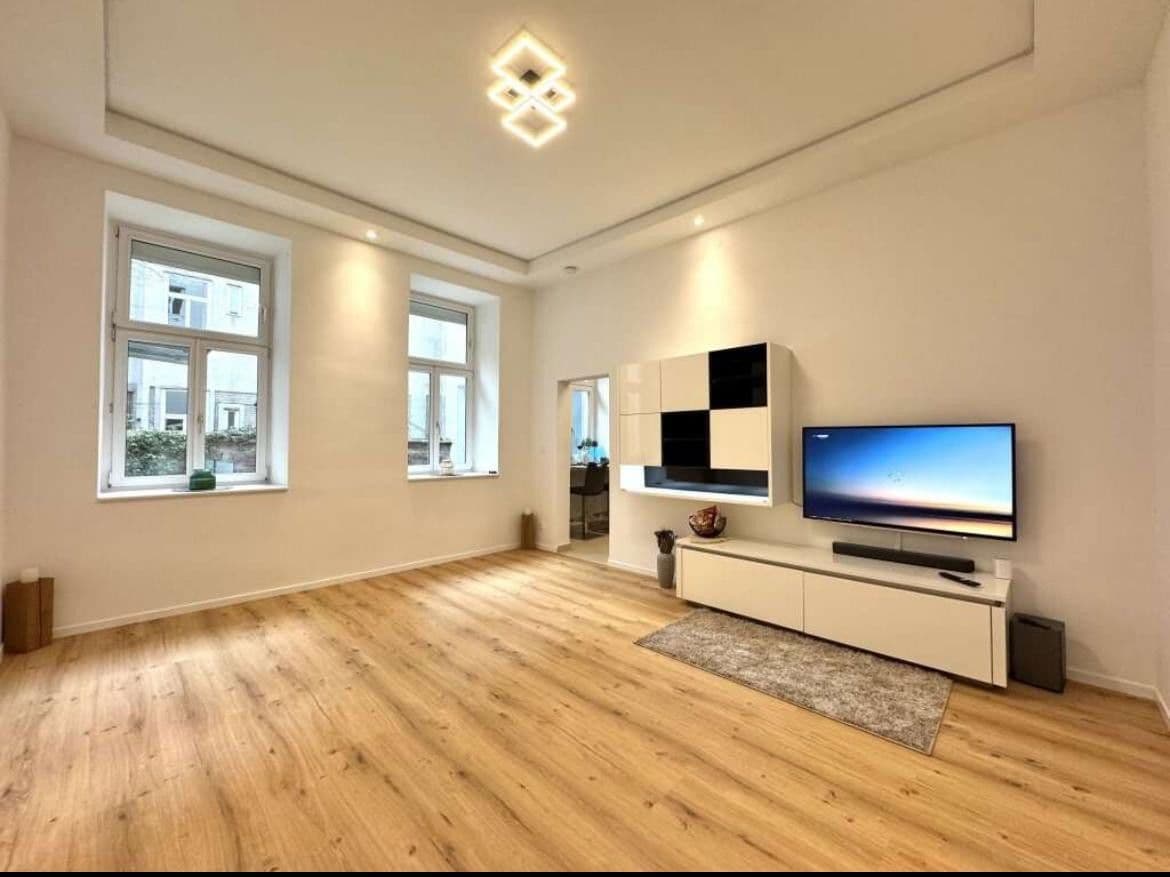 Prodej bytu 1+1 33 m², Schallergasse 19, Wien, Wien Prodej bytu 1+1 33 m², Schallergasse 19, Wien, Wien