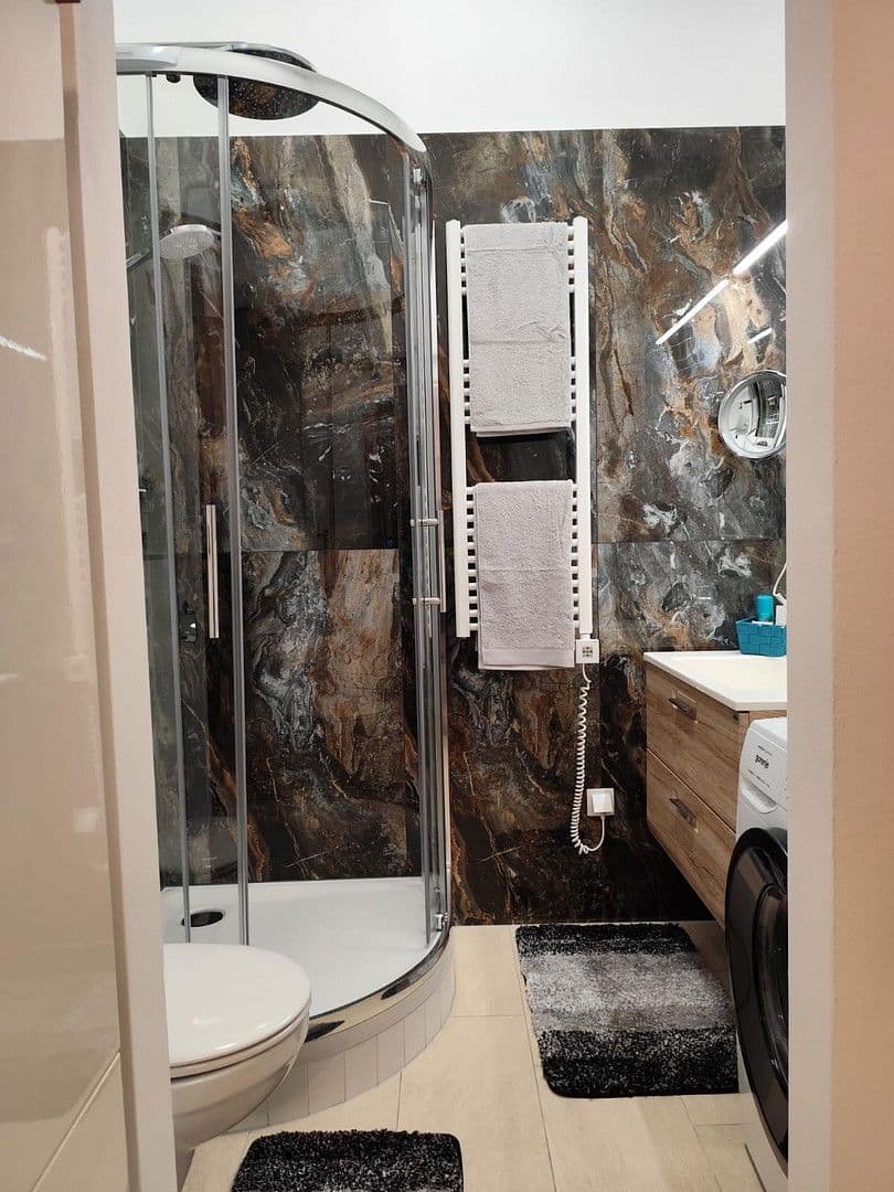 Prodej bytu 1+1 33 m², Schallergasse 19, Wien, Wien Prodej bytu 1+1 33 m², Schallergasse 19, Wien, Wien