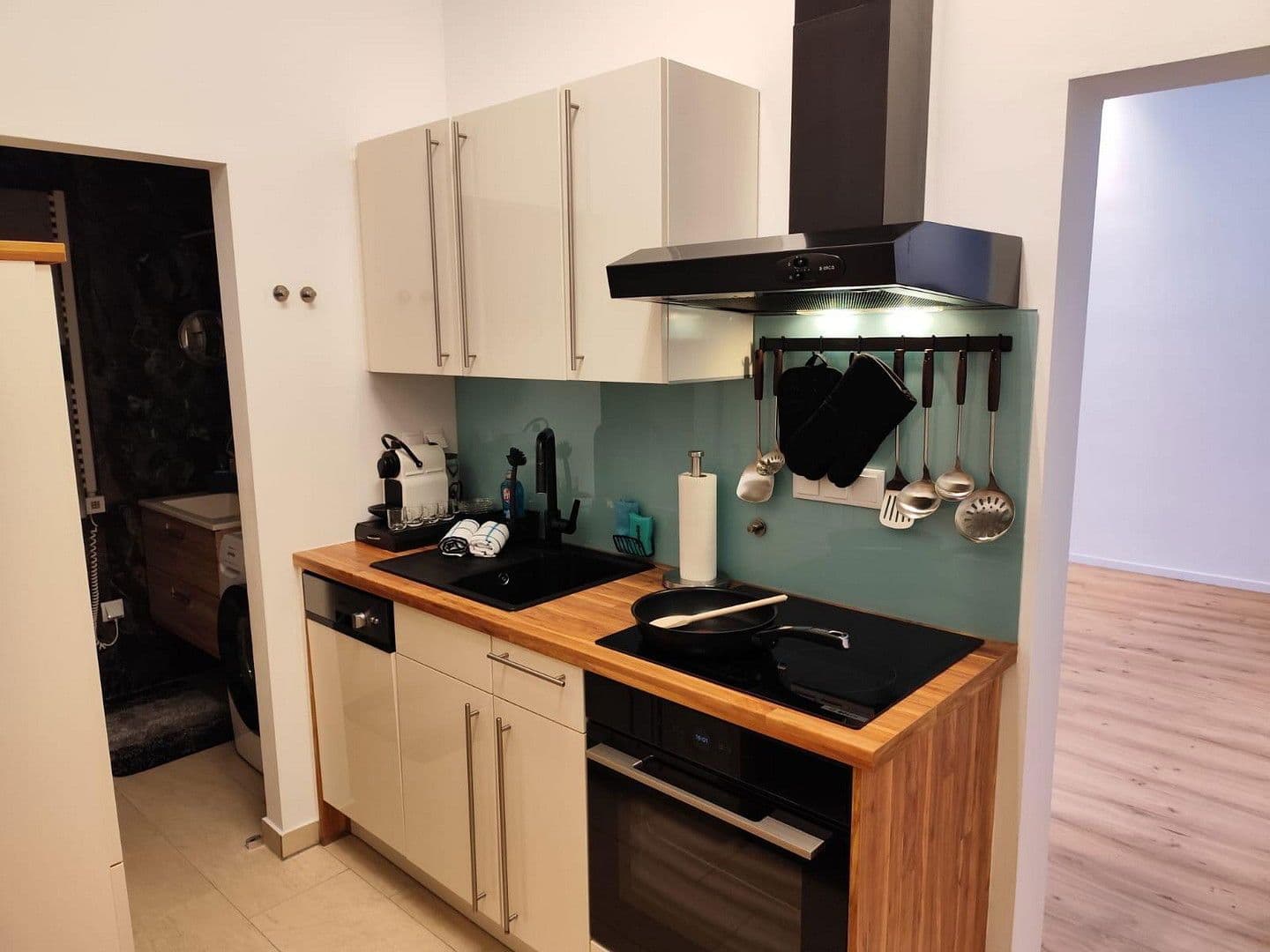 Prodej bytu 1+1 33 m², Schallergasse 19, Wien, Wien Prodej bytu 1+1 33 m², Schallergasse 19, Wien, Wien