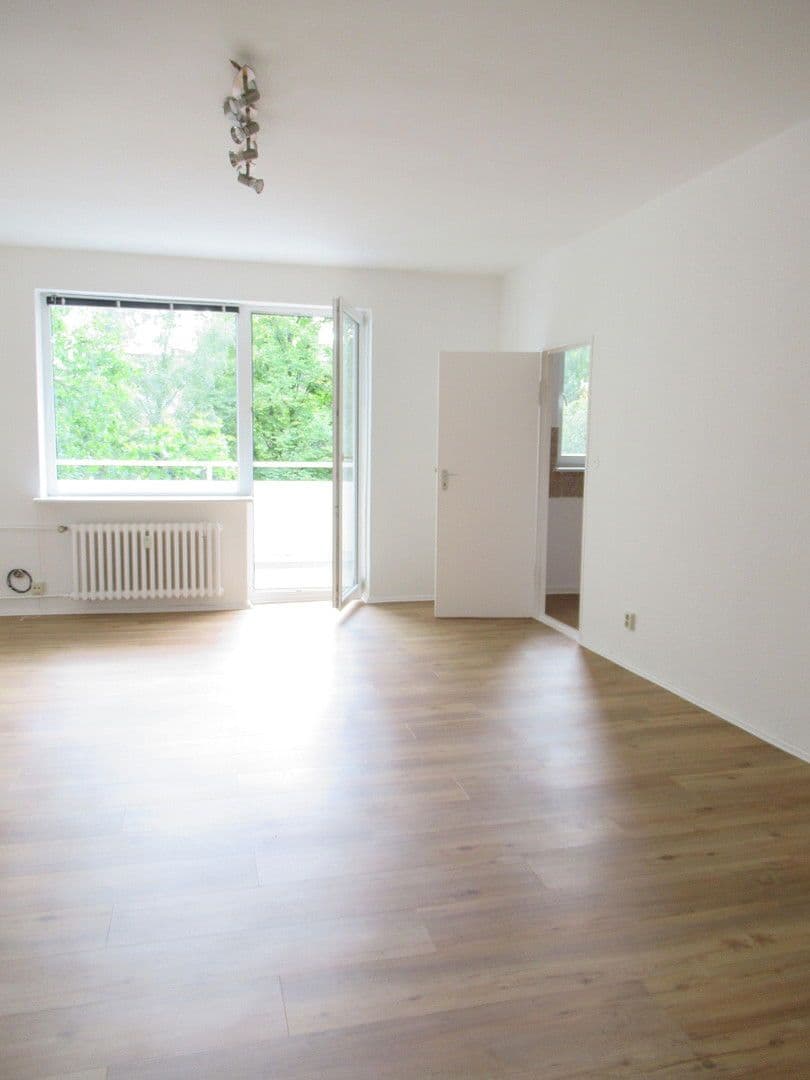 Pronájem bytu 1+1 45 m², Berlin, Berlín Pronájem bytu 1+1 45 m², Berlin, Berlín