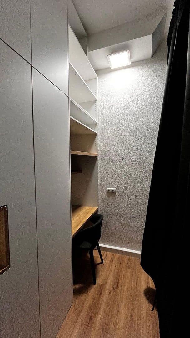 Prodej bytu 2+1 60 m², Untere Grabenstraße 12, Weilheim an der Teck, Bádensko-Württembersko Prodej bytu 2+1 60 m², Untere Grabenstraße 12, Weilheim an der Teck, Bádensko-Württembersko