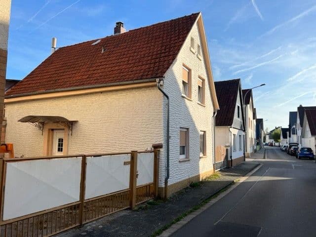 Prodej domu 156 m², pozemek 409 m², Fahrstrasse 50, Hainburg, Hessen Prodej domu 156 m², pozemek 409 m², Fahrstrasse 50, Hainburg, Hessen
